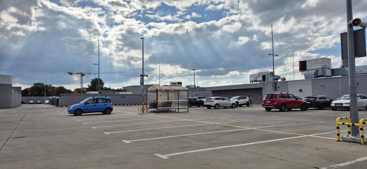 d.jpg Galeria Świdnicka ul. Westerplatte 29-4