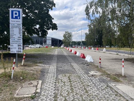 Port Lotniczy Łódź ul. Maczka 35-1