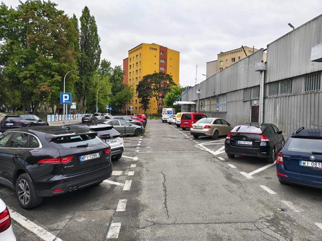 Hale Banacha Warszawa ul. Grójecka 95-2