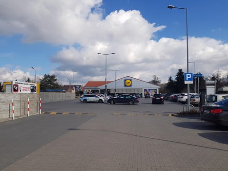 Lidl Kórnik ul. Poznańska 52-3