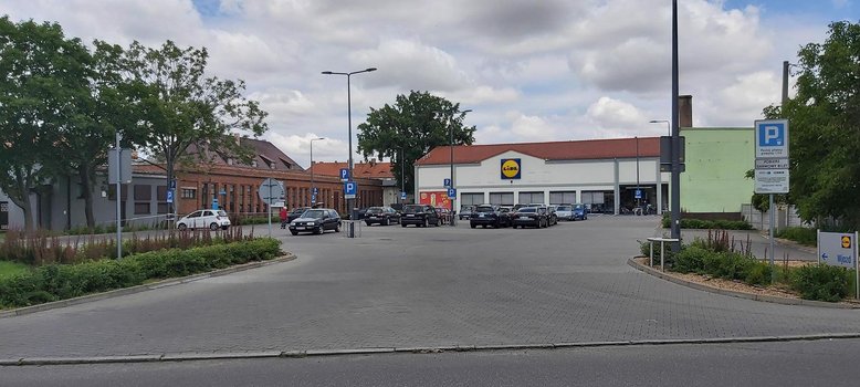 Lidl Kluczbork ul. Waryńskiego 19-2