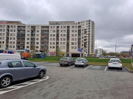 Aldi Warszawa ul. Starowiślna 2-2