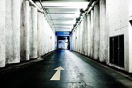APCOA-ROAD-SIGN_a9348426e0.jpg